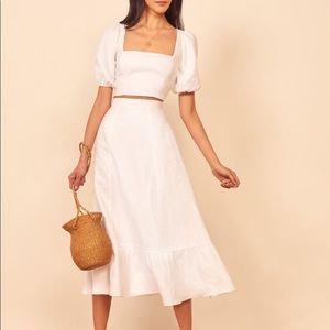 NWT Reformation Yucca Linen Two Piece